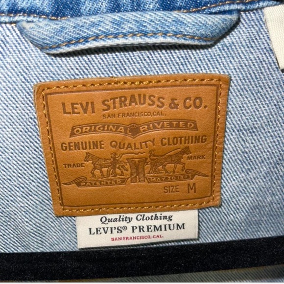 Levis denim long jacket - Picture 2 of 3